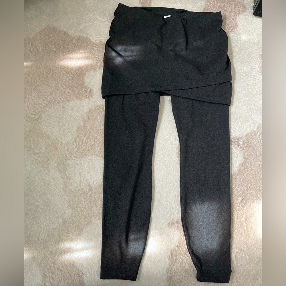 Cabi m’leggings skirted leggings